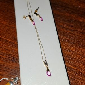 10kt gold earings and necklace set